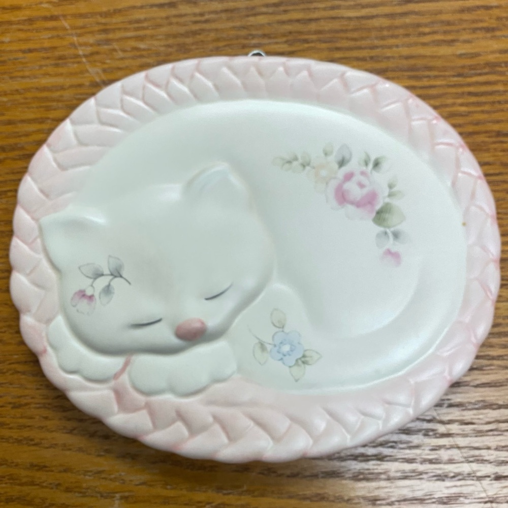 Vintage Pfaltzgraff Oval Wall Hanging Plaque